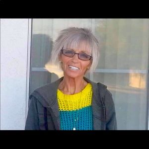 Meet your Posher, Rose